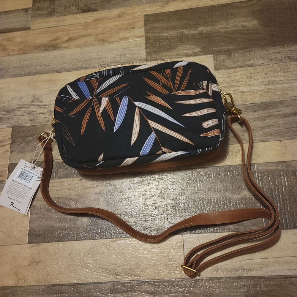 Sseko crossbody purse new with tags
